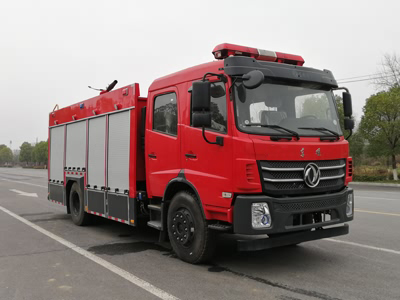 东风K6-6m³泡沫消防车
